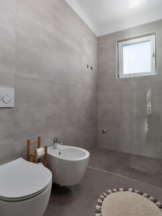 Luxury Apartment Vabriga Tar-Vabriga Exterior photo